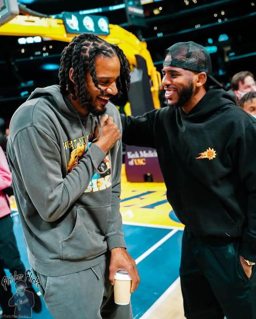 九游游戏平台-TES教练压力巨大!,科维托娃遭遇七持续失利观众掌声雷动(科维托娃个人资料)