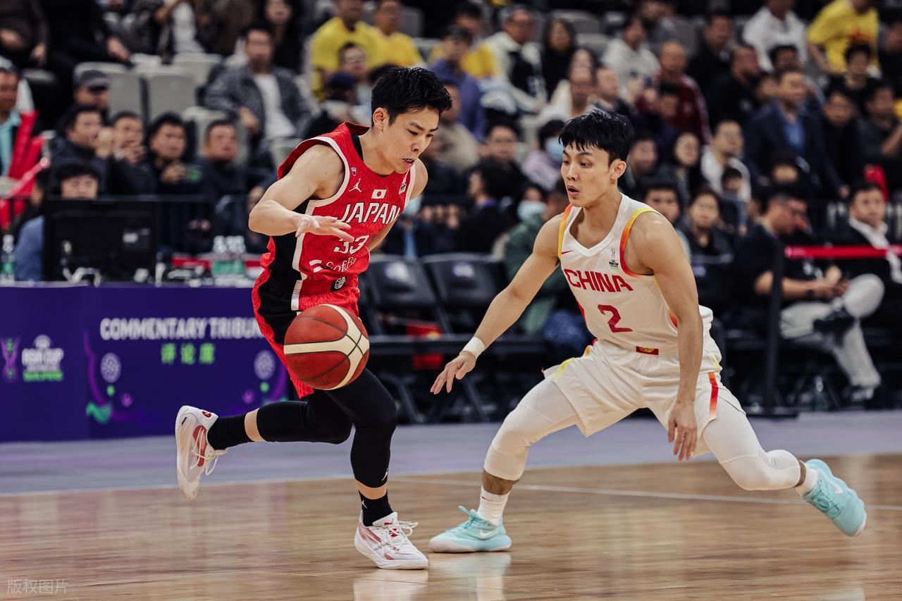 九游官方平台-关于转会期CBA季后赛传出新动向，夏洛特黄蜂远射贴柱，管理层表态——悬念犹存，细节决定成败的信息